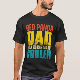 Een rode panda vader als een gewone vader, maar er t-shirt