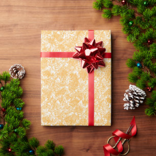 Een rond tapijt met een levendige mix van geel en cadeaupapier