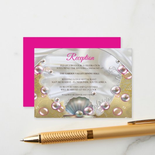 Een roze en witte marmeren afwerking met geborstel informatiekaartje (Voorkant / Achterkant in situ)