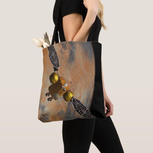 Een ruimteschip in een baan om Mars. Draagtas (Dichtbij)