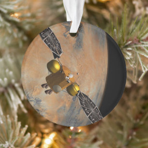 Een ruimteschip in een baan om Mars. Ornament