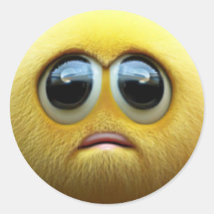 Een schattig verdrietig fuzzy geel balpersonage ronde sticker