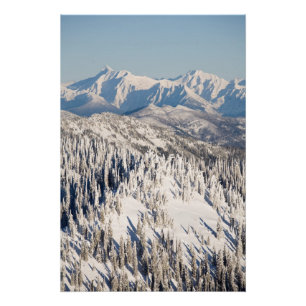 Een Schilderachtig Uitzicht van Snowy Mountains an Perfect Poster