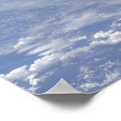 Een schuchtere uitzicht van de atmosfeer op aarde poster (Hoek)