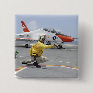 Een schutter aan boord van de vliegtuig vervoerder vierkante button 5,1 cm