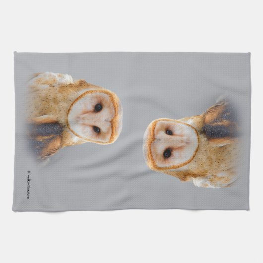 Een Serene en een mooie Barn Owl Theedoek (Horizontaal)