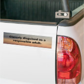 Een slim vermomde bumpersticker (Op Truck)