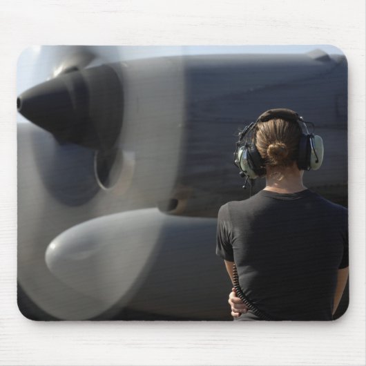 Een soldaat bewaakt de prestaties muismat (Voorkant)