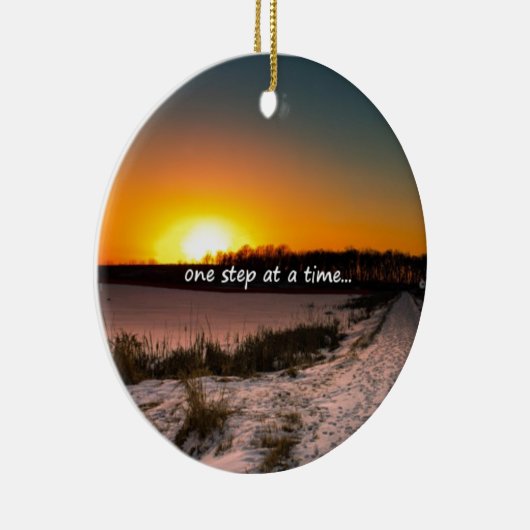 Eén stap tegelijk keramisch ornament (Rechts)