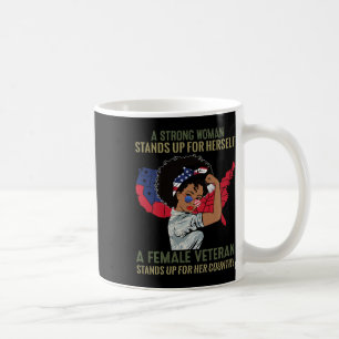 Een sterke vrouw staat op voor zichzelf een Vrouw Koffiemok