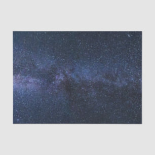 Een sterrenstelsel in de nachtelijke hemel tissuepapier