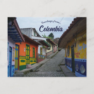 Een straat in Guatape Colombia Briefkaart