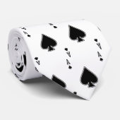 Een Stropdas met een gok. De ruimte van schoppen h (Opgerold)