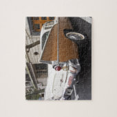 Een Studebaker Silver Hawk Classic Car geparkeerd  Legpuzzel (Verticaal)