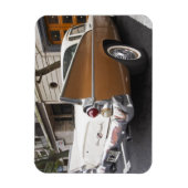 Een Studebaker Silver Hawk Classic Car geparkeerd  Magneet (Verticaal)