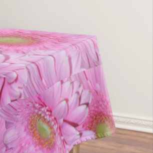 Een symfonie van Pink Gerberas, Tafelkleed