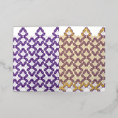 Een symmetrisch patroon met witte en paarse m folie wenskaart (Buiten Laag)