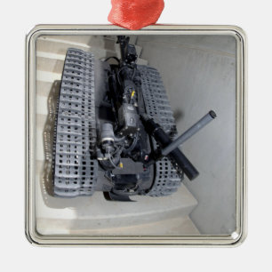 Een Talon 3B-robot-eenheid die een trap beklimt Metalen Ornament