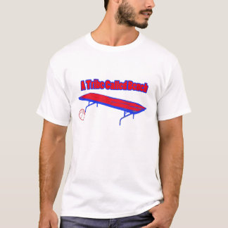 Een Tribe genaamd Bench.jpg T-shirt