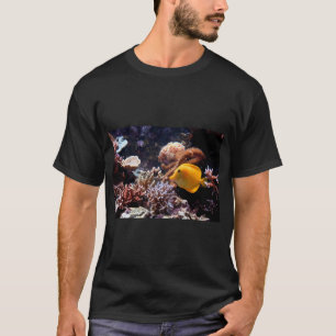 Een tropische vis op het rif t-shirt