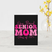Een trotse senior mom CL van 2025 Afstuderen Groov Kaart (Gele Bloem)