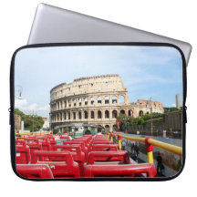 Een uitzicht op het Colosseum in Rome vanuit een t