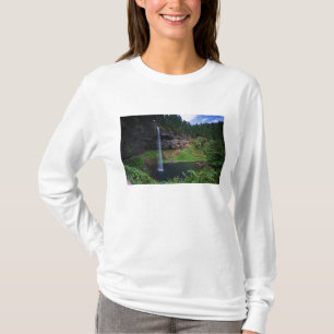 Een uitzicht op South Falls in Silver Falls State T-shirt