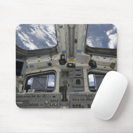Een uitzicht van binnen in de stuurhut muismat (Met muis)