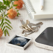 Een uitzicht van de Aarde 2 Sleutelhanger (Zijkant)