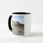 Een verrijkte verbinding in het dorp Akbar Kh Mok (Voorkant links)