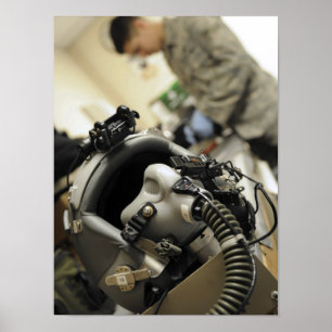 Een volledig gemonteerde stuurhutbemanningshelm poster