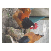 Een Vorwerks Chicken pair, Rooster en Hen Eating Tafelkleed (Voorkant (Horizontaal))