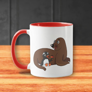 Een vriendelijke zeehond en een pinguïn cartoon mok