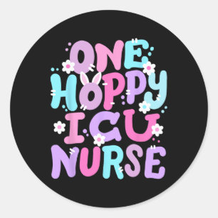 Een vrolijke IC-verpleegster Retro groovy Happy Ea Ronde Sticker