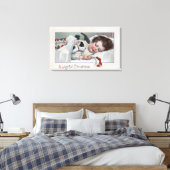 Een vrolijke kerstjongen die slaapt met puppy canvas afdruk (Insitu (Slaapkamer))