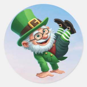 Een vrolijke kleine kabouter op St. Patrick's Day Ronde Sticker