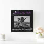 Een Waardige Vrouw Vierkante Zwarte Wandklok Vierkante Klok (Huis)