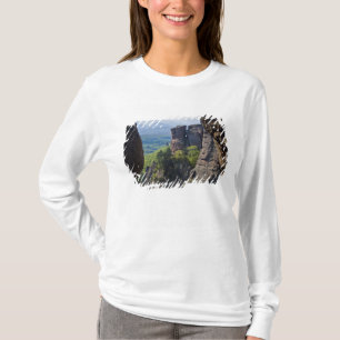 Een wandeling door de ruïnes van het kasteel van B T-shirt