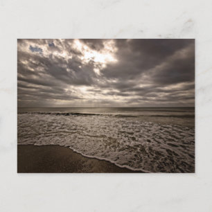 Een wandeling op het strand Briefkaart