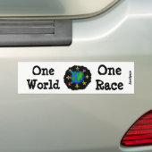 Eén wereld, één ras bumpersticker (Op auto)