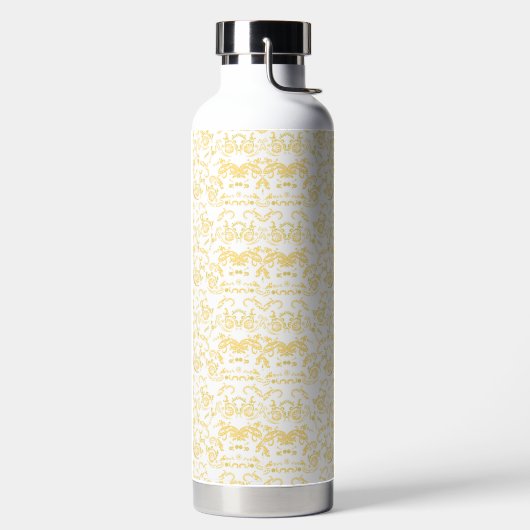 Een wit en goud behang met een patroon erop waterfles (Links)