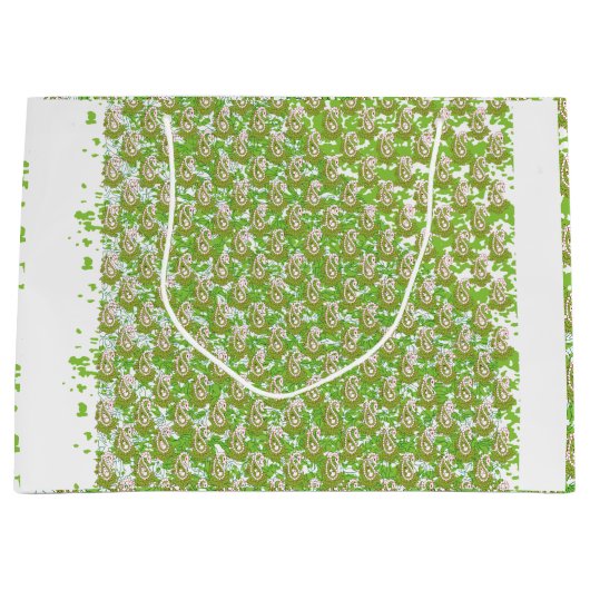 Een witte achtergrond met bruine stippen erop groot cadeauzakje (Voorkant)