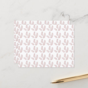 Een witte achtergrond met roze bladeren erop briefkaart