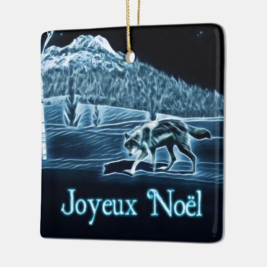 Een wolf op sneeuw - Joyeux noё l Keramisch Ornament (Links)