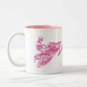 Een wolfraam in het roze Camouflage Tweekleurige Koffiemok