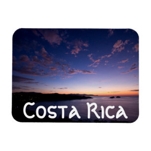Een zonsondergang over de oceaan in Costa Rica Magneet