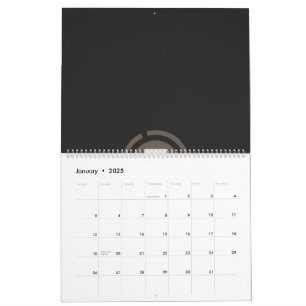 Een zwarte en bruine logo met de letter 9 kalender