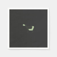 Een zwarte en groene logo met een winkelwagentje