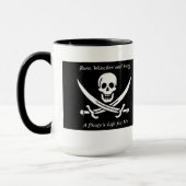 Een zwarte ringer van het Piratenleven mok (Links)