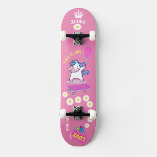 Eenhoorn op skateboard met gepersonaliseerde bijsc (Voorkant)